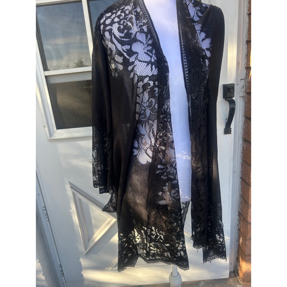 Black Floral Lace Kimono Cardigan Sheer Open Front Wrap Eyelash OSFM Festival - Picture 2 of 8